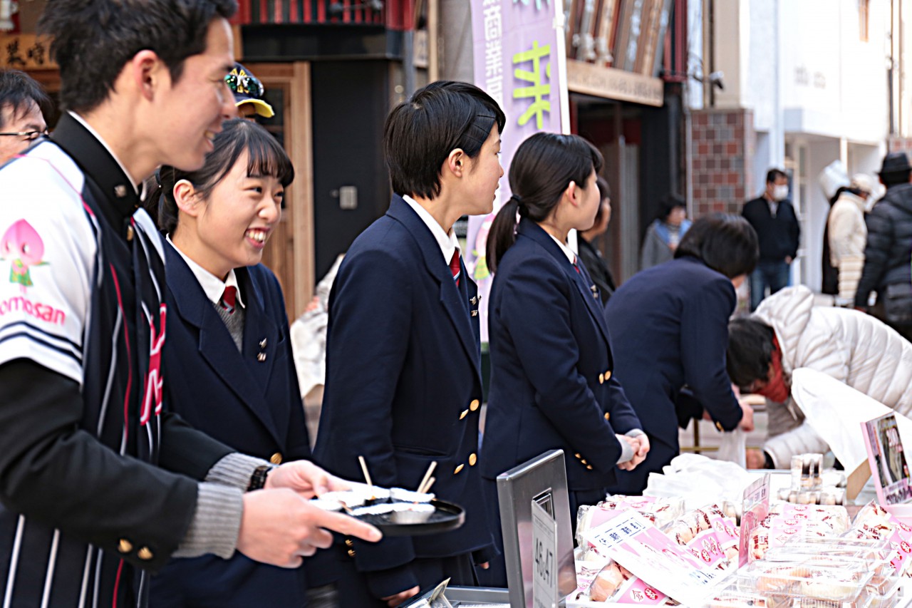 岡山県立倉敷商業高等学校 弁当 菓子類の販売 高梁川流域 倉敷三斎市 公式hp